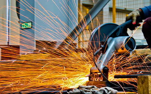 选择合适的精密零件机加工厂家方法