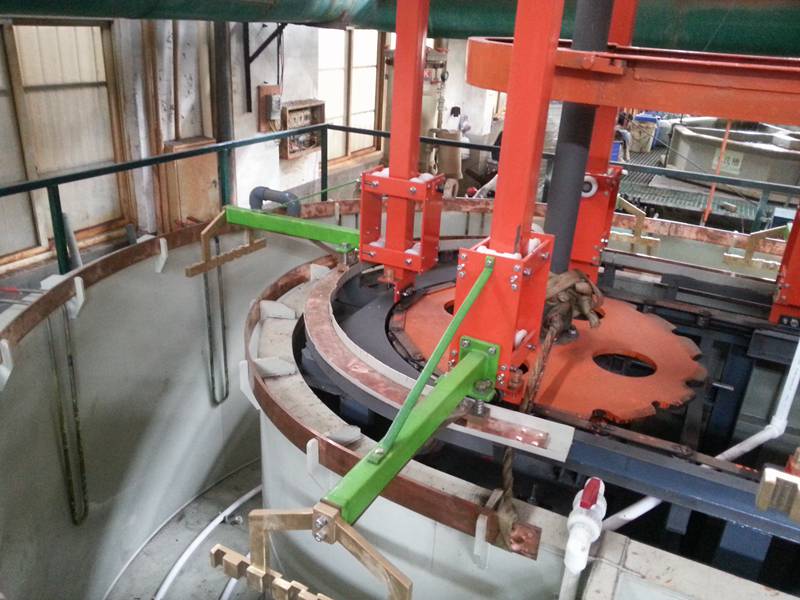 爬坡式电镀铬设备