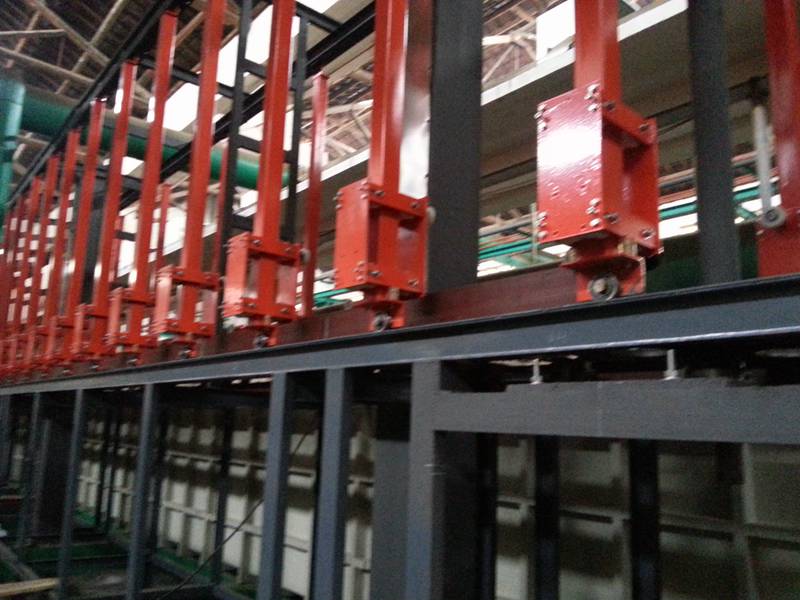 垂直升降电镀设备