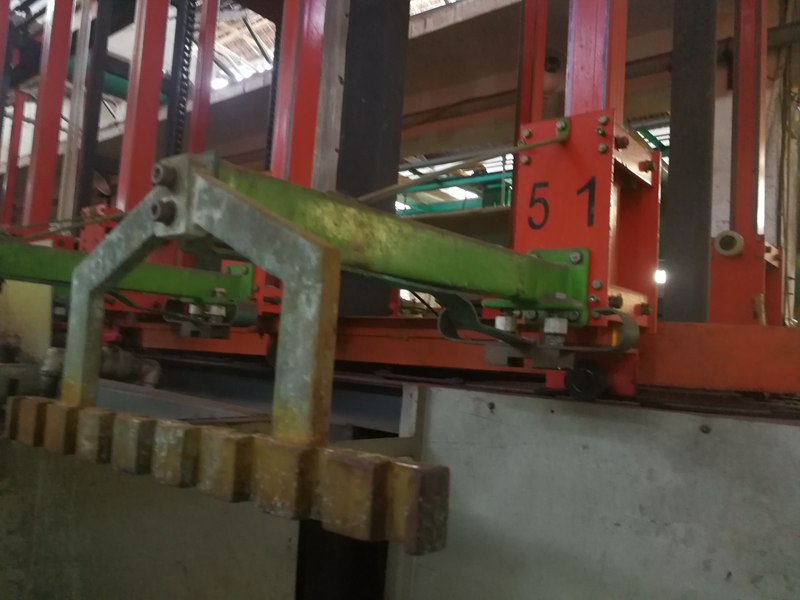 垂直升降电镀设备